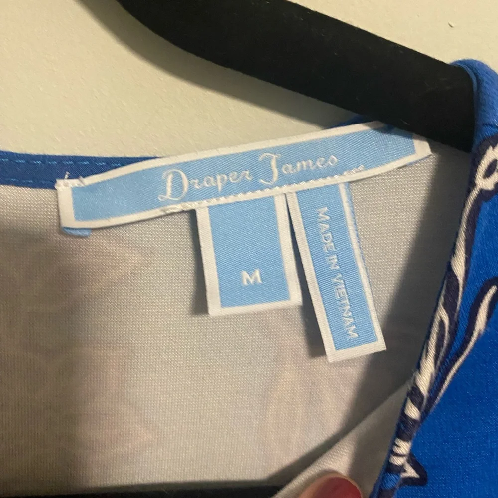 Draper James Geranium Shift Bell Sleeve Dress Size Medium - Picture 3 of 7